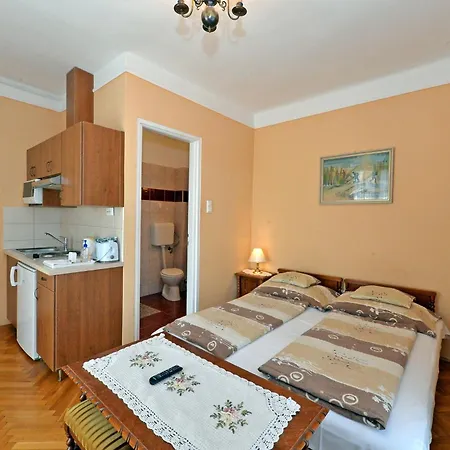 Zsofia *